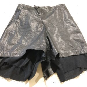 LLSS19M-SHS04-Snap-Leather-Shorts-Black-07.jpg