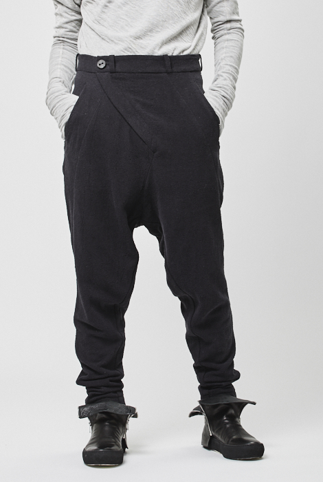 cross_stitch_lether_jeacket_oake_thumb_blouse_line_crotch_pants_22474.jpg