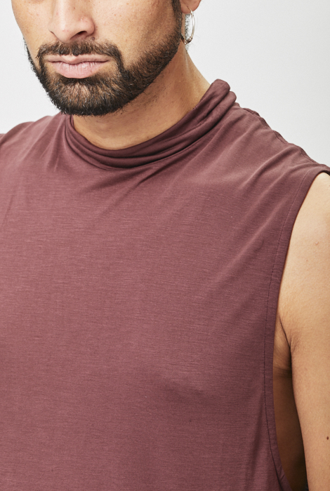 deep_cut_top_21720-1.jpg