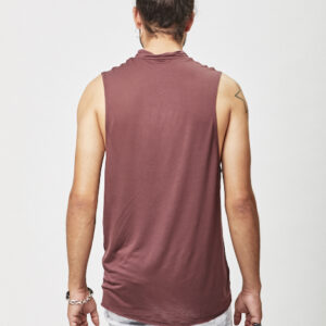 deep_cut_top_21724-1.jpg