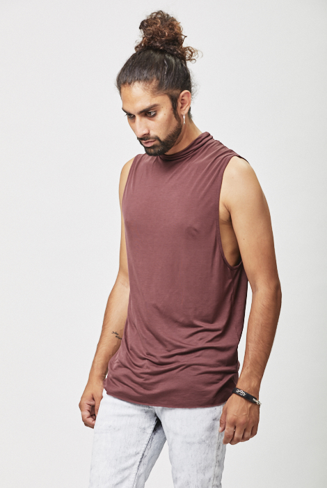 deep_cut_top_21726-1.jpg