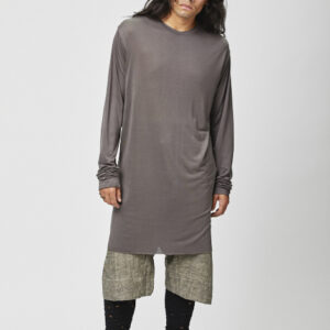 gusset_hood_leather_jeacket_long_sleeved_ennom_tee_knik_knee_shorts_toh_legwarmer_22708.jpg