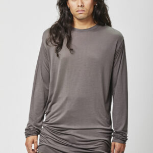 gusset_hood_leather_jeacket_long_sleeved_ennom_tee_knik_knee_shorts_toh_legwarmer_22729.jpg