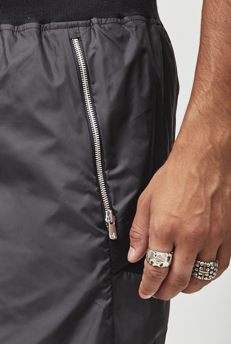 jugular_bomber_jacket_vent_yoke_shirt_virax_crotch_shorts_21901-1.jpg