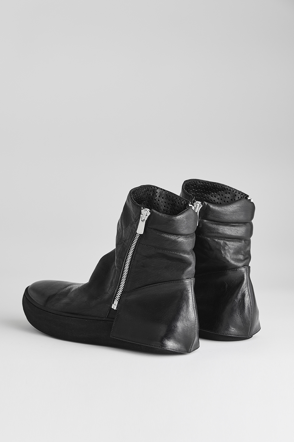 otta_sneaker_black_36919