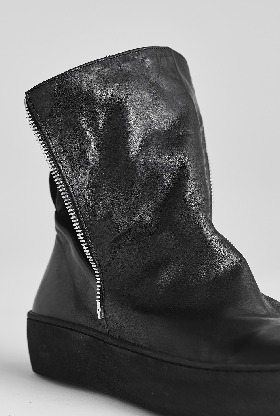 otta_sneaker_black_36949