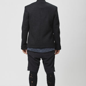 short_zip_wool_jacket_rib_wool_scarf_angle_long_sleeved_tee_line_crotch_pants_toh_22643.jpg