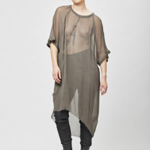 two_piece_top_dark_cut_jeans_24271.jpg
