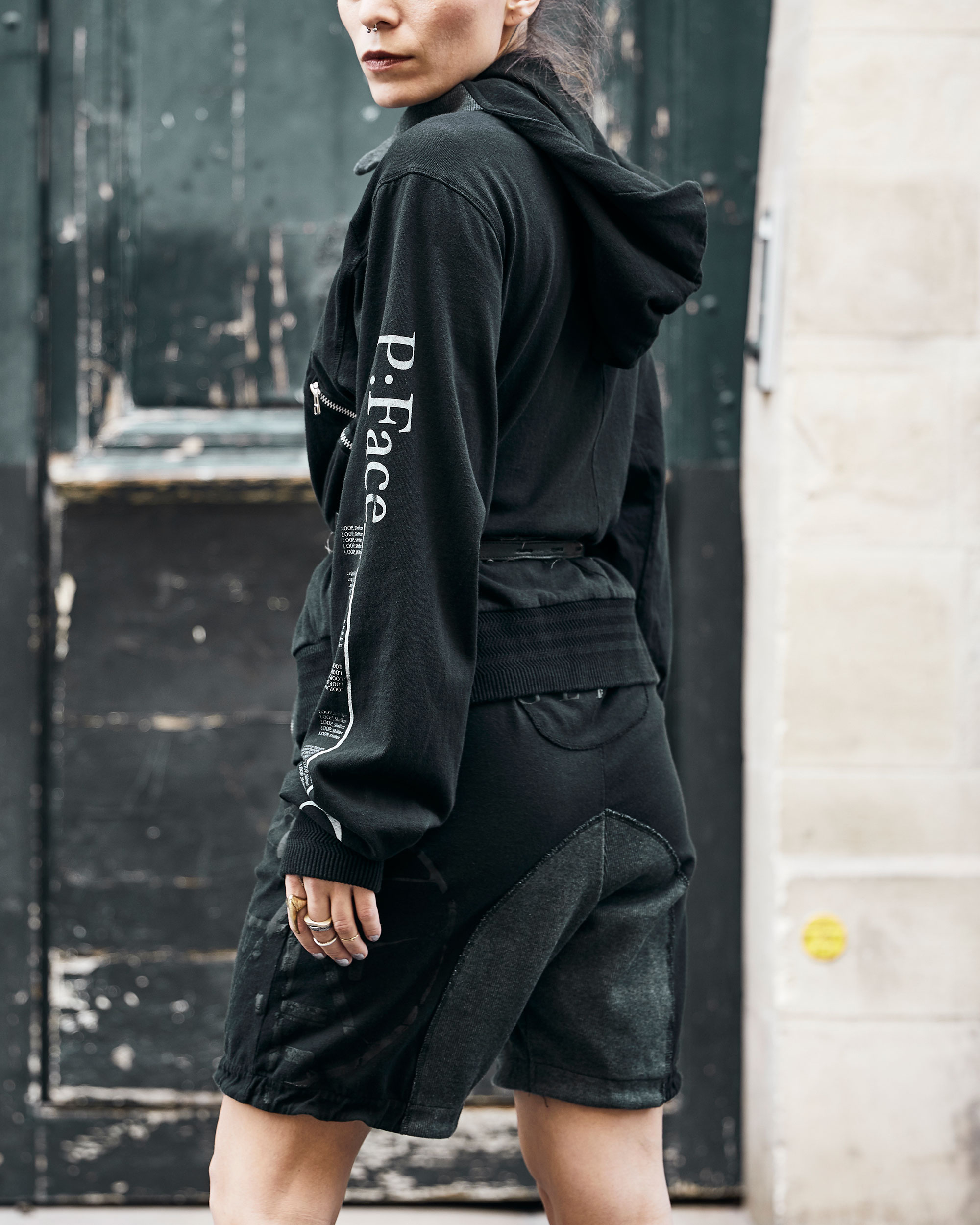 B0204PW_RE-GENERATE_W_Hoodie_0319
