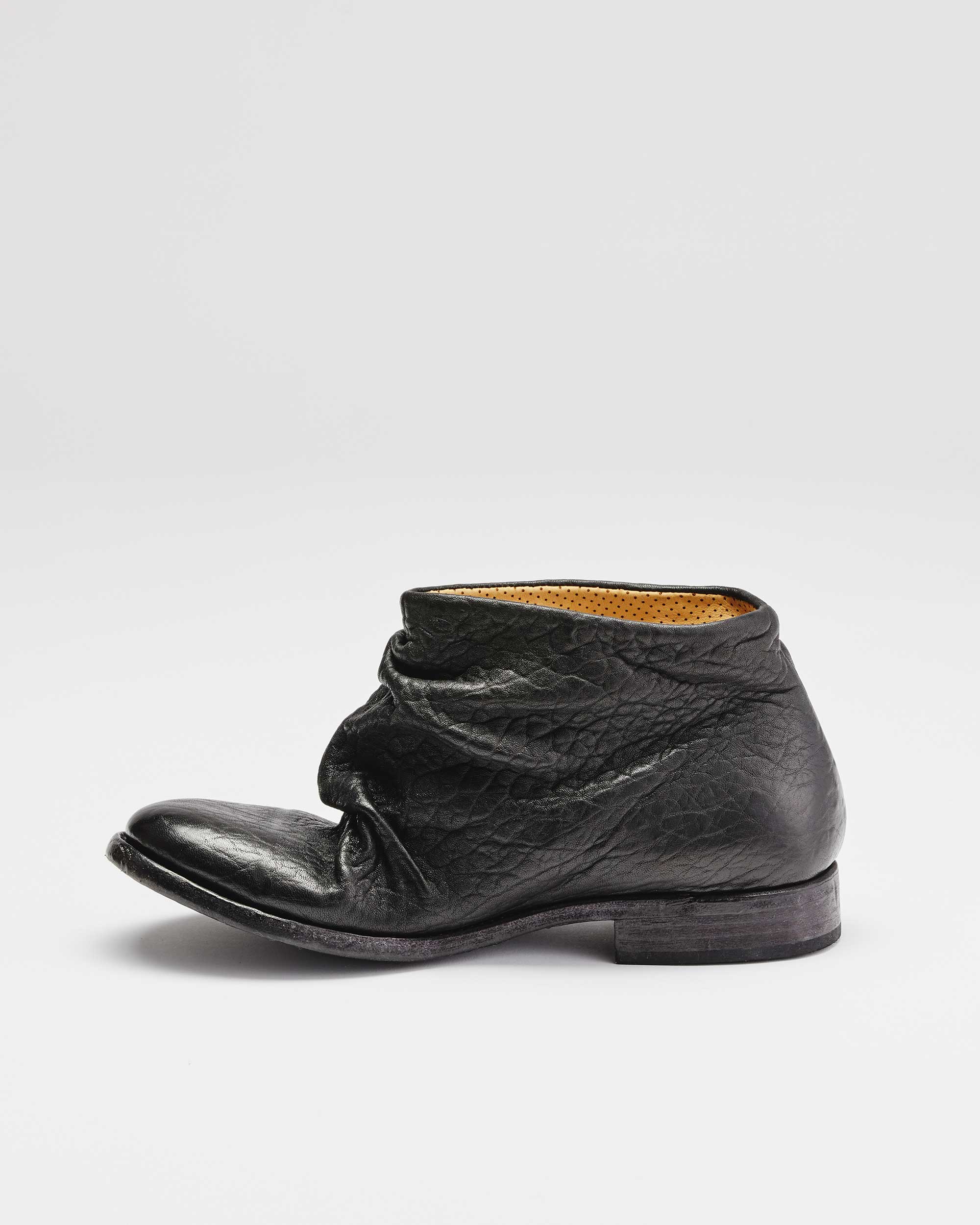 B0702UB_leon-louis_ICO_4354